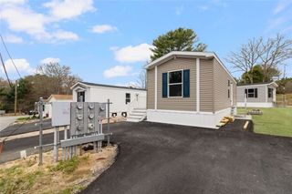 27 Foxtrot Drive, Charlestown, RI 02813