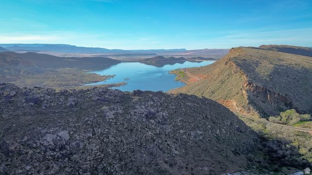 61 COTTONWOOD LN, Hurricane, UT 84737