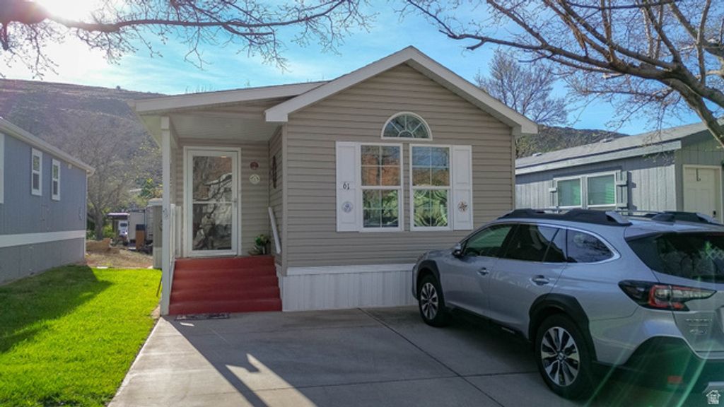 61 COTTONWOOD LN, Hurricane, UT 84737