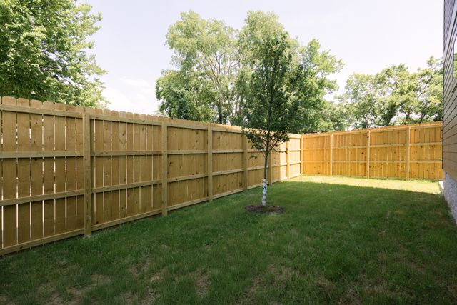 1820 Dr Db Todd Jr Blvd, Nashville, TN 37208
