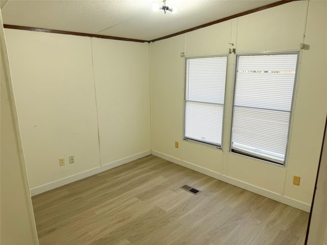 39 County Road 3478, Cleveland, TX 77327