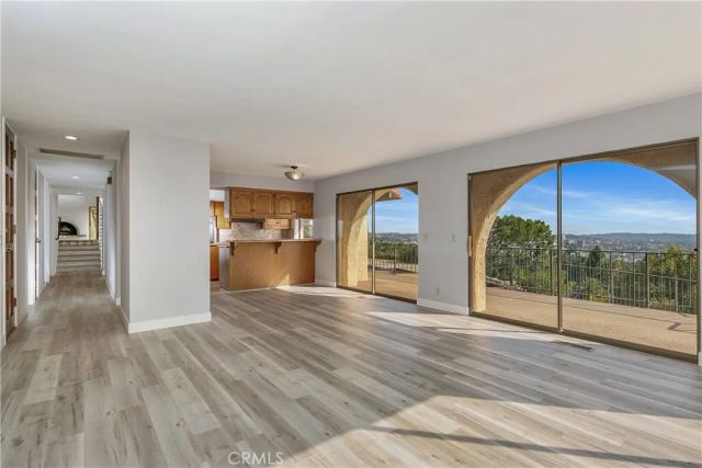 652 Robin Glen, Glendale, CA 91202