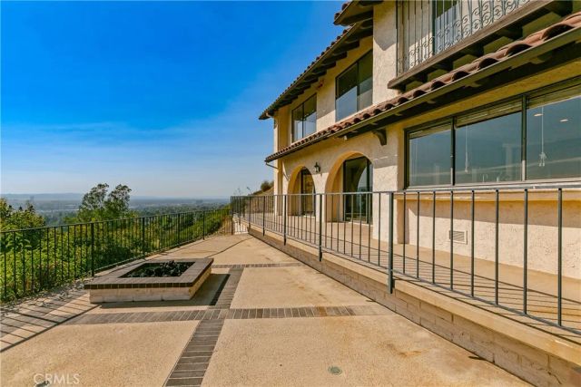 652 Robin Glen, Glendale, CA 91202