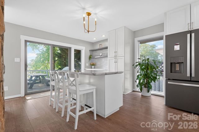 8611 Island Point Road, Charlotte, NC 28278
