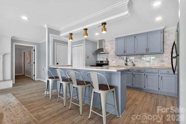 8611 Island Point Road, Charlotte, NC 28278