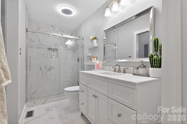 8611 Island Point Road, Charlotte, NC 28278