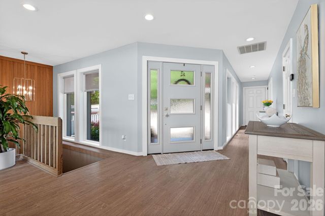 8611 Island Point Road, Charlotte, NC 28278