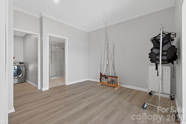 8611 Island Point Road, Charlotte, NC 28278