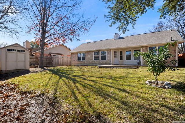 4906 Wedgewood, Schertz, TX 78108