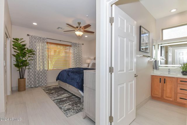 40309 N BELL MEADOW Trail, Phoenix, AZ 85086