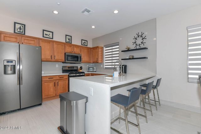 40309 N BELL MEADOW Trail, Phoenix, AZ 85086