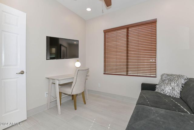 40309 N BELL MEADOW Trail, Phoenix, AZ 85086