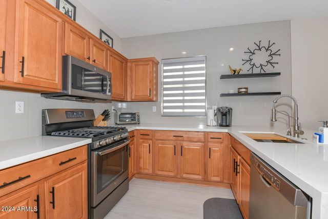 40309 N BELL MEADOW Trail, Phoenix, AZ 85086