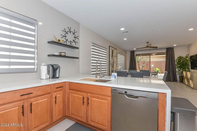 40309 N BELL MEADOW Trail, Phoenix, AZ 85086