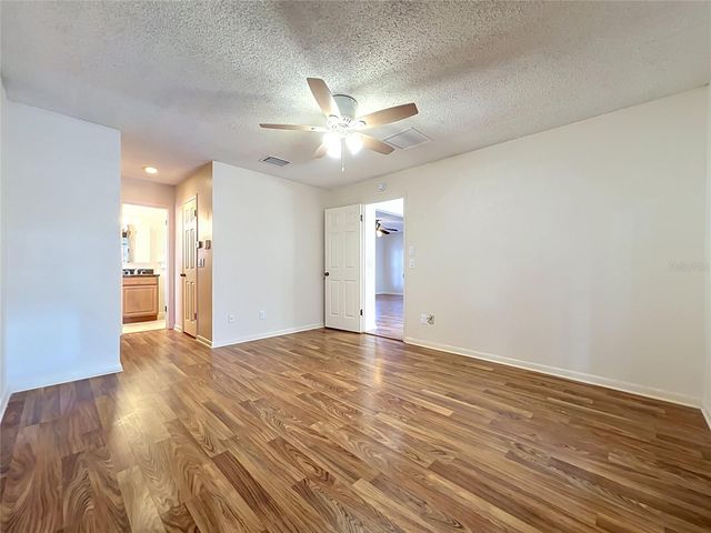 105 CEDAR OAK TRAIL, Longwood, FL 32750