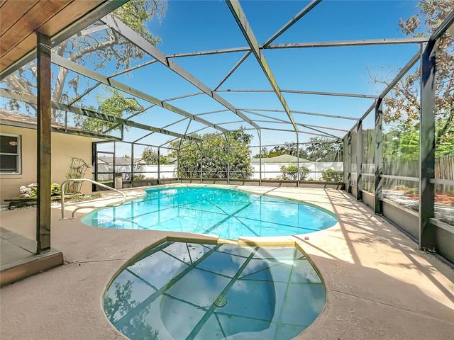 105 CEDAR OAK TRAIL, Longwood, FL 32750