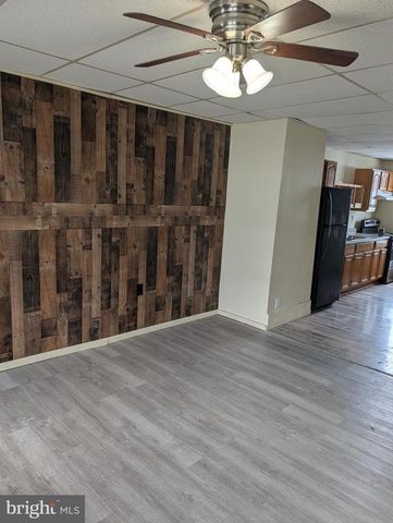 419 E 5TH ST, Mount Carmel, PA 17851