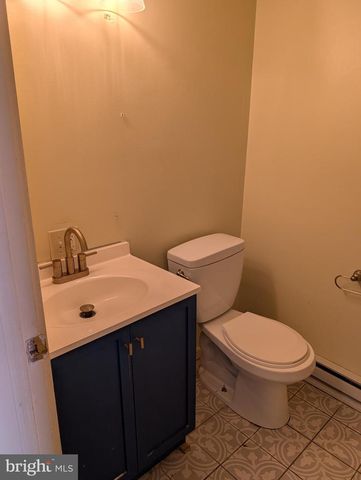 419 E 5TH ST, Mount Carmel, PA 17851