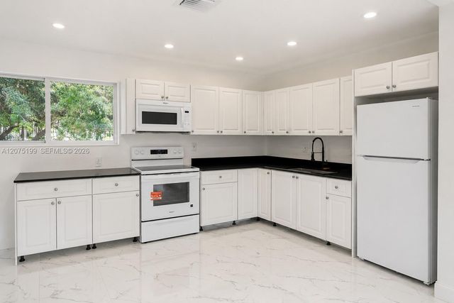 901 NW 116th Street 0, Miami, FL 33168