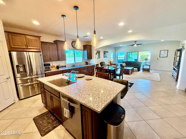 6732 W SONOMA Way, Florence, AZ 85132