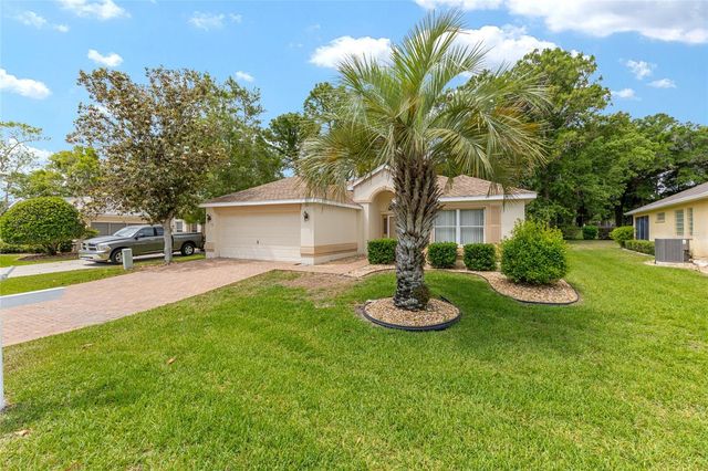 11416 SW 69TH CIR, Ocala, FL 34476