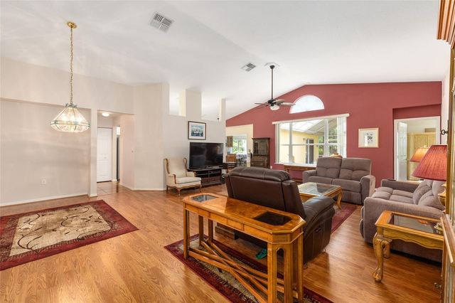 11416 SW 69TH CIR, Ocala, FL 34476