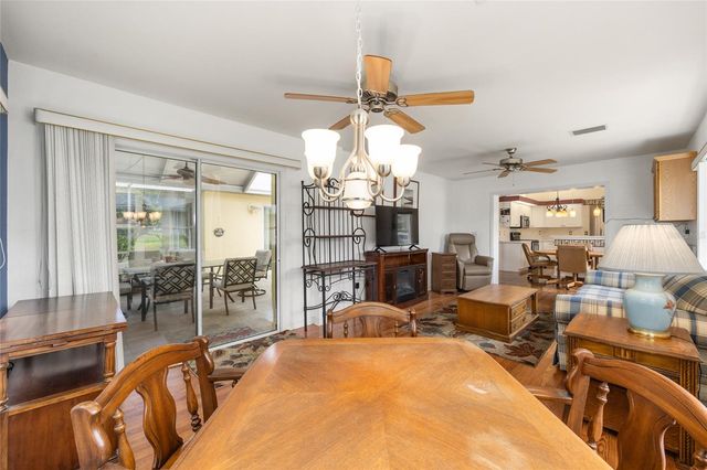 11416 SW 69TH CIR, Ocala, FL 34476