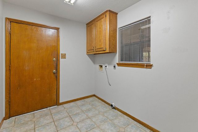 10703 Crestfield Court, Houston, TX 77070