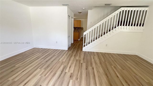 22721 SW 88th Pl 9-19, Cutler Bay, FL 33190