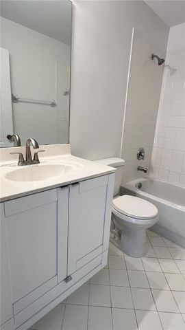 22721 SW 88th Pl 9-19, Cutler Bay, FL 33190
