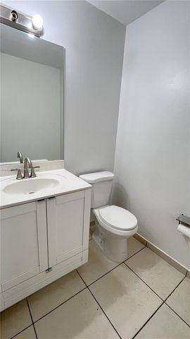 22721 SW 88th Pl 9-19, Cutler Bay, FL 33190