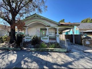 921 E 12TH AVENUE, Tampa, FL 33605