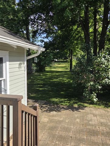 207 Michigan Street, Brooklyn, MI 49230