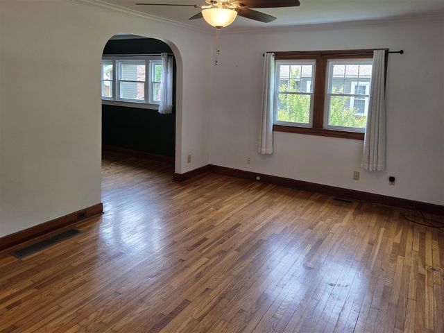 207 Michigan Street, Brooklyn, MI 49230