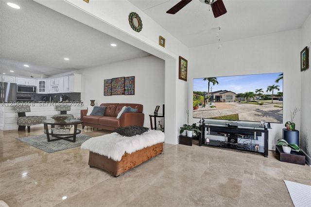 14335 SW 112th Ter, Miami, FL 33186