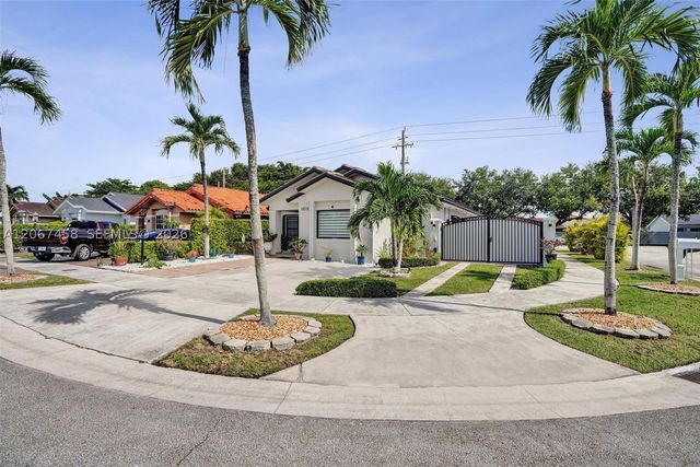 14335 SW 112th Ter, Miami, FL 33186