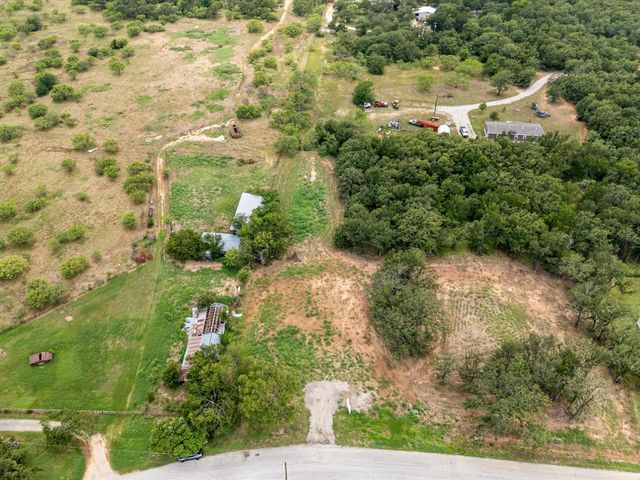 709 County Road 3355, Paradise, TX 76023