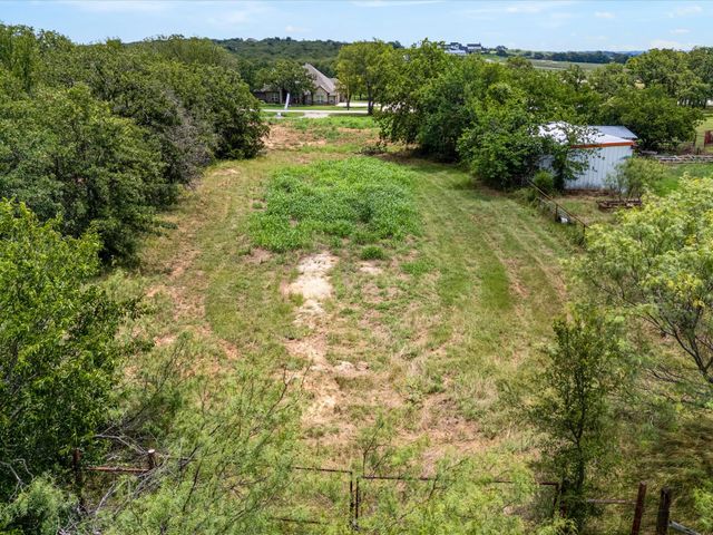709 County Road 3355, Paradise, TX 76023