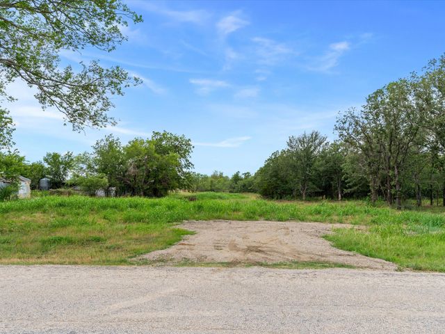 709 County Road 3355, Paradise, TX 76023
