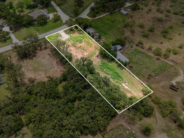 709 County Road 3355, Paradise, TX 76023