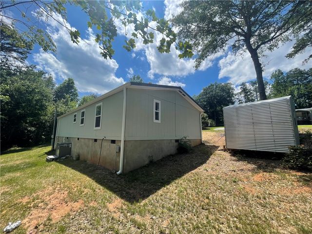 303 Manor Lane, Seneca, SC 29672