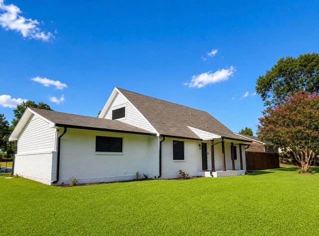 519 Clearwater Road, Grand Saline, TX 75140