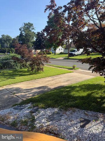 1015 ASHTON AVE, Beverly, NJ 08010