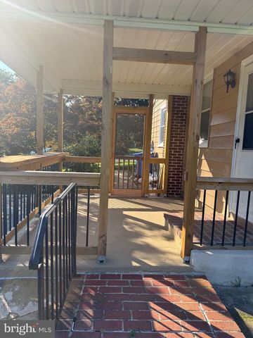 1015 ASHTON AVE, Beverly, NJ 08010