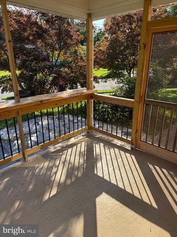 1015 ASHTON AVE, Beverly, NJ 08010