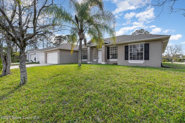 1198 Kenmore Street NW, Palm Bay, FL 32907