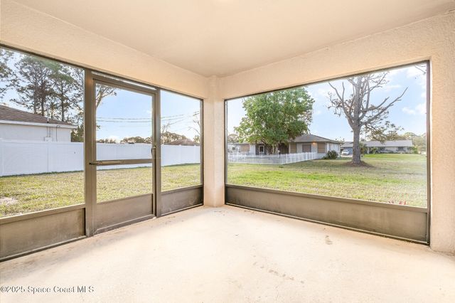 1198 Kenmore Street NW, Palm Bay, FL 32907