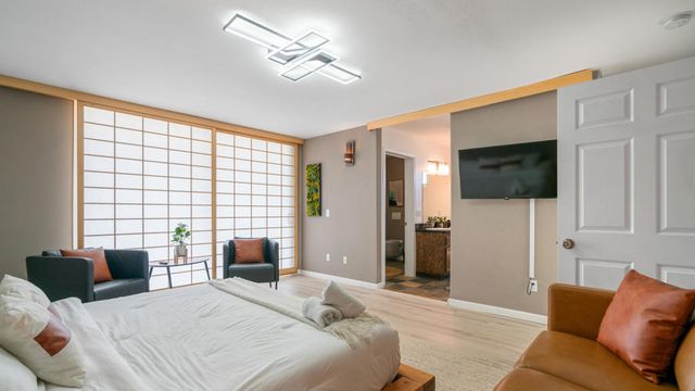 6946 Lennox Avenue, Yucca Valley, CA 92284