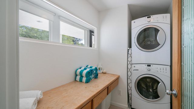 6946 Lennox Avenue, Yucca Valley, CA 92284