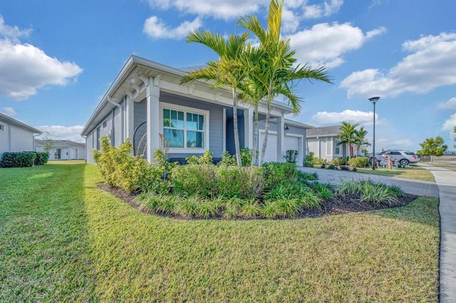 10142 SW Orana Drive, Port St. Lucie, FL 34987